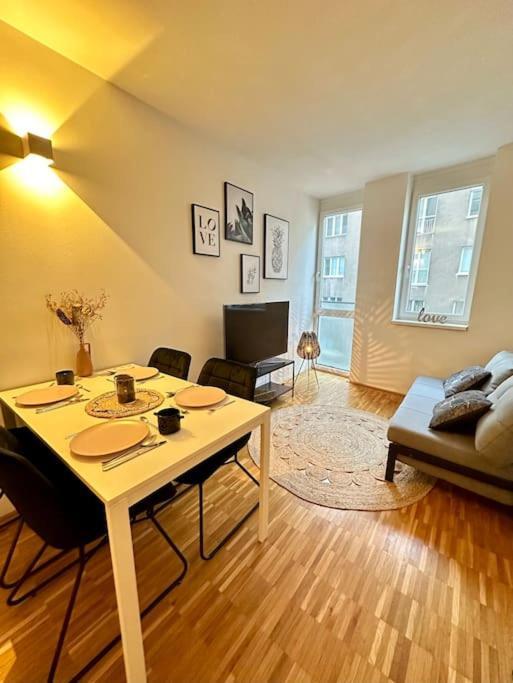 3-Room Vienna Centrale Suite Luaran gambar